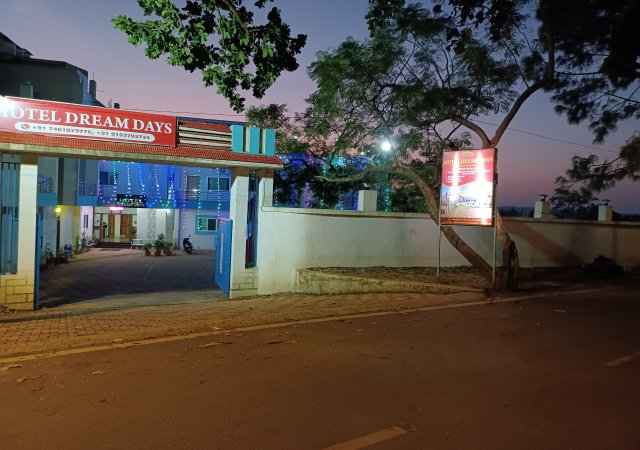 Hotel Dream Days Netarhat